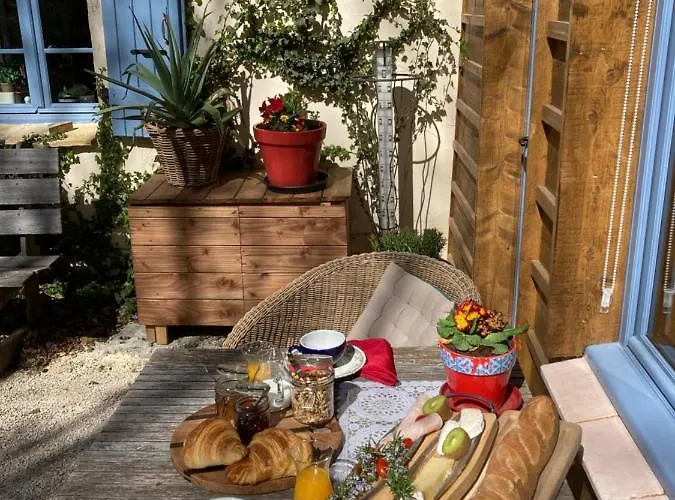 Couette-café Le Bout Du Bout Les Arques